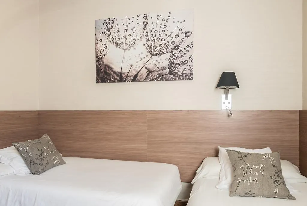 Pension Mariluz Barcelona Spain