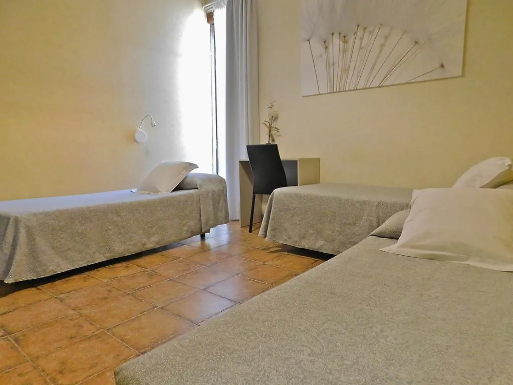 Pension Mariluz Barcelona Guest house