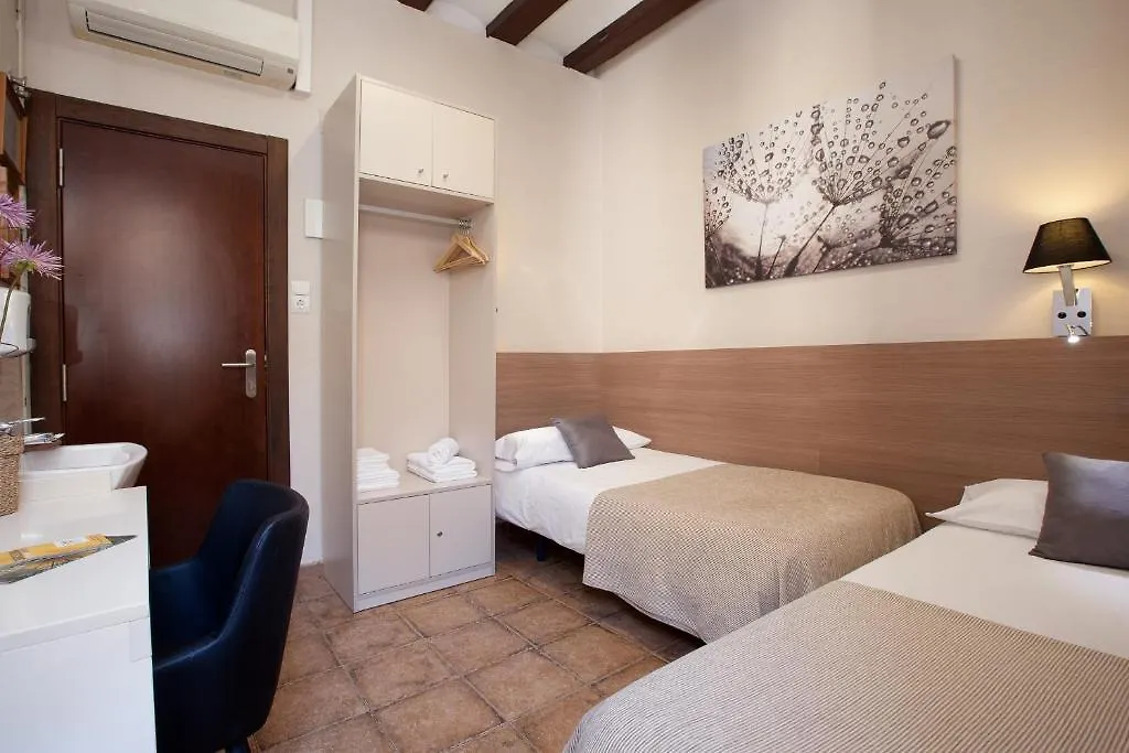 ** Guest house Pension Mariluz Barcelona Spain
